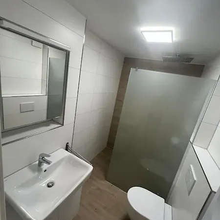 Apartment Familienwohnung Neben Dem See,messe Und Europapark
