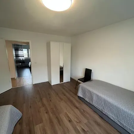 Appartement Familienwohnung Neben Dem See,messe Und Europapark Offenbourg
