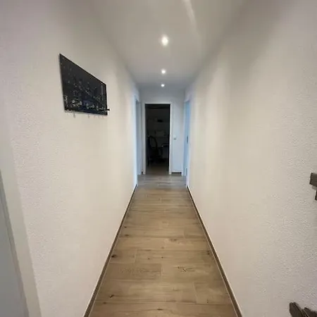 Familienwohnung Neben Dem See,messe Und Europapark Apartman *